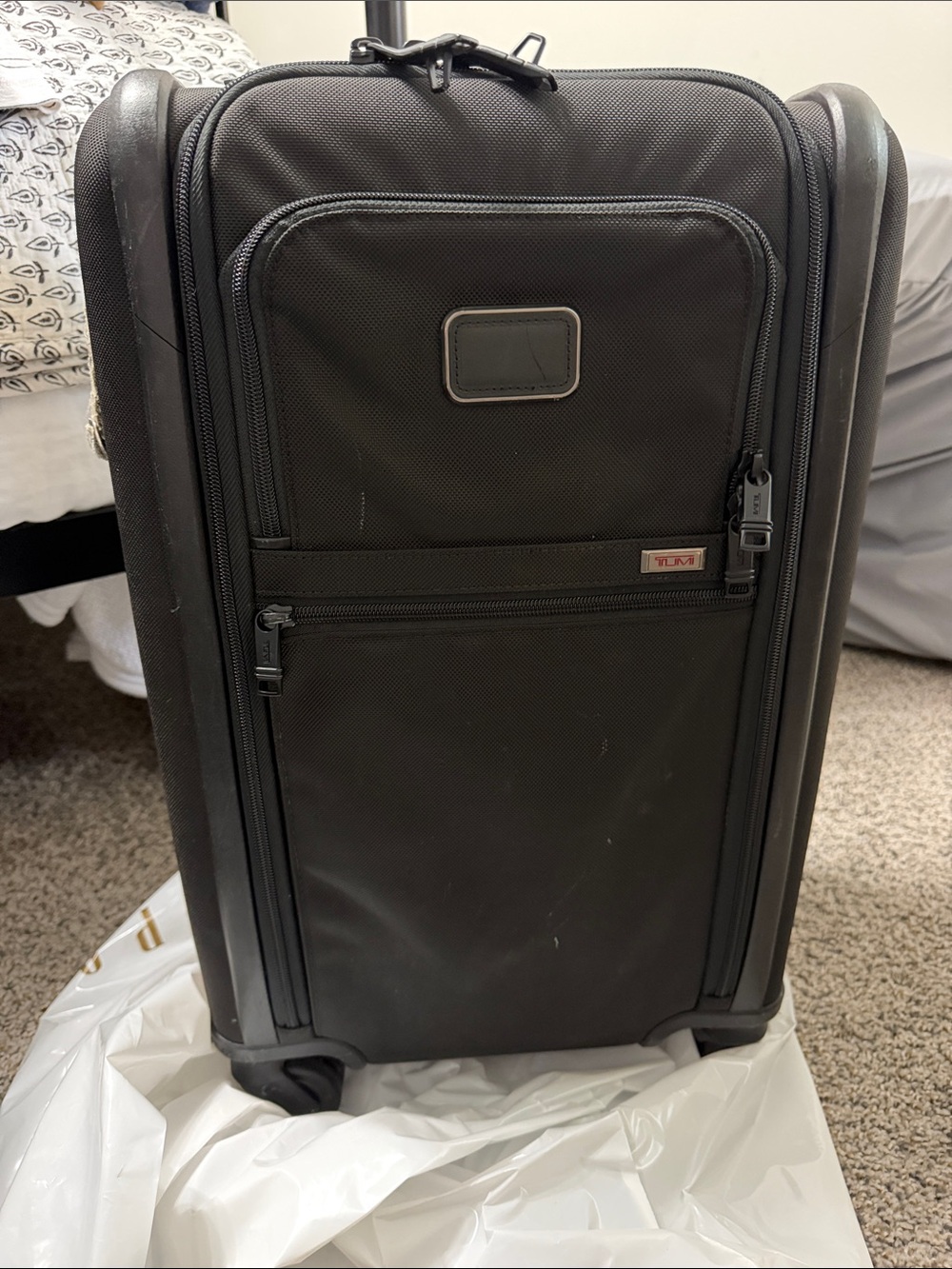 Tumi expandable 4 wheel Alpha Dual Carry On